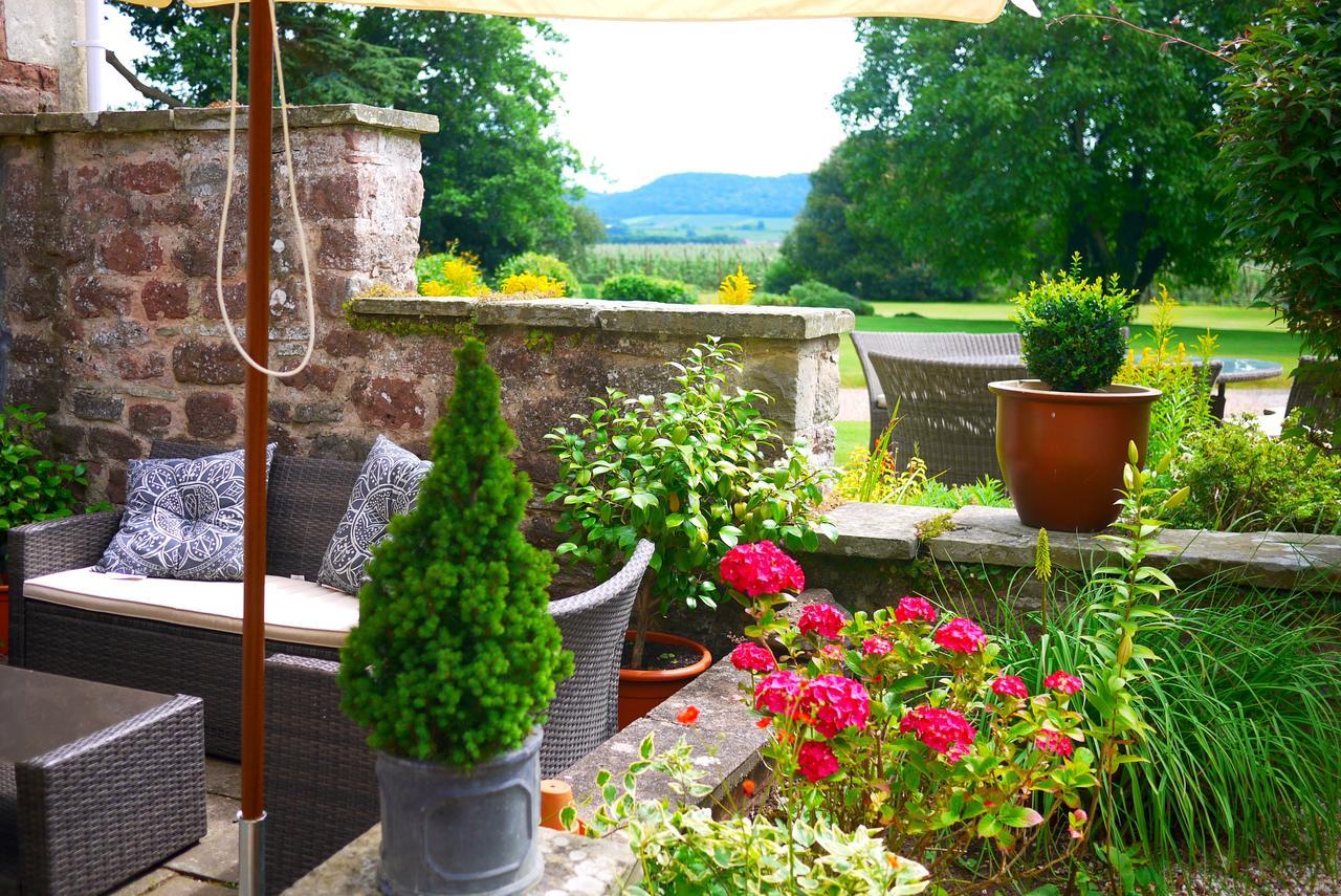 Glewstone Court Country House Hotel Ross-on-Wye Exterior photo